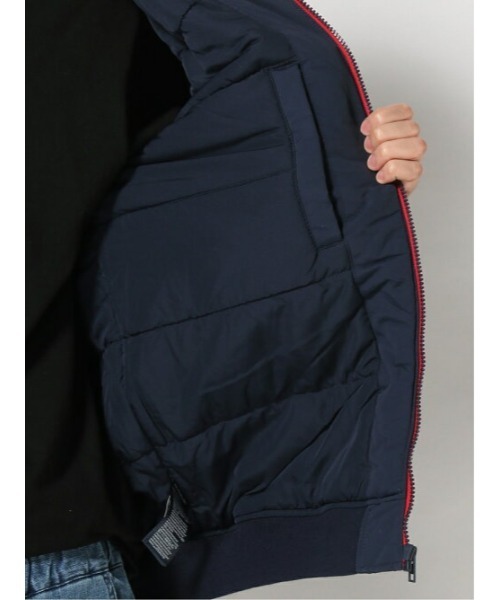 tommy jeans（トミー ジーンズ）の「スタンドカラーパデッドジャケット（ブルゾン・メンズ・ネイビー/レッド・MEDIUM/LARGE/X-LARGE）」の4枚目の写真