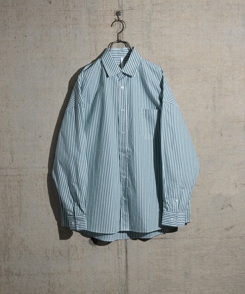 JOHN'S CLOSET(ジョンズクローゼット)の「【i】ブロードビッグレギュラーシャツ(シャツ/ブラウス・メンズ・グリーン/ホワイト/サックスブルー/ブラック/グレイッシュベージュ/ラベンダー/イエロー系その他/サックスブルー系/ホワイト系その他/グリーン系その他/ブラック系その他・MEDIUM/LARGE/X-LARGE)」の8枚目の写真