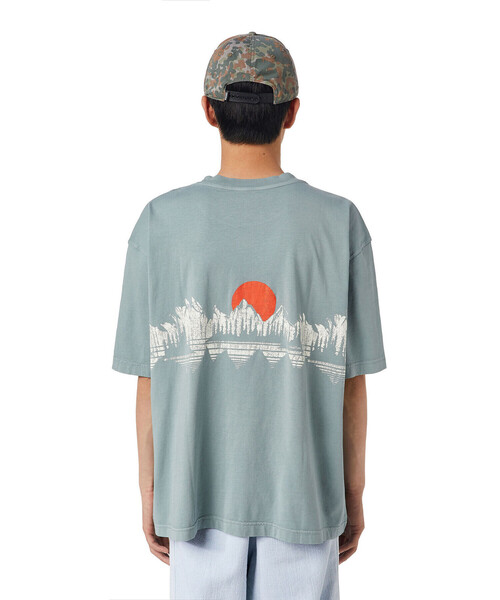 DIESEL(ディーゼル)の「メンズ Tシャツ(Tシャツ/カットソー・メンズ・ネイビー/グレー・SMALL/X-LARGE/XX-LARGE/MEDIUM/LARGE/X-SMALL)」の10枚目の写真