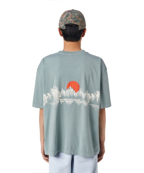 DIESEL(ディーゼル)の「メンズ Tシャツ(Tシャツ/カットソー・メンズ・ネイビー/グレー・SMALL/X-LARGE/XX-LARGE/MEDIUM/LARGE/X-SMALL)」の8枚目の写真