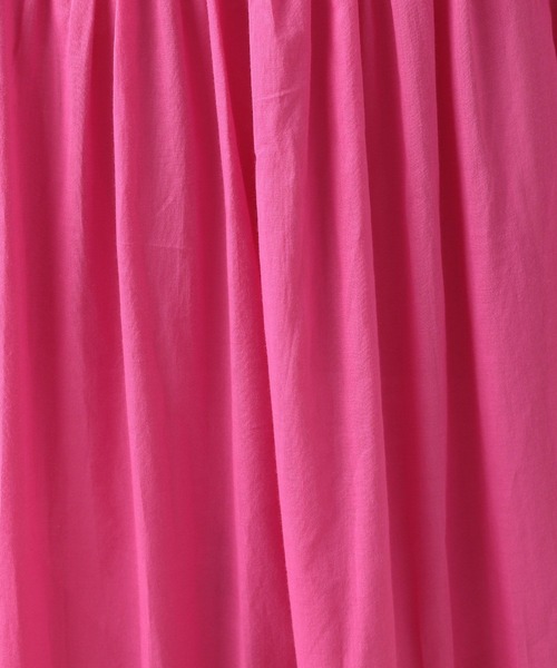 BAYFLOW（ベイフロー）の「【MW SUNRISE(エムダブリューサンライズ)】ボリュームスリーブワンピース（ワンピース・レディース・ブラック/ピンク・FREE）」の6枚目の写真