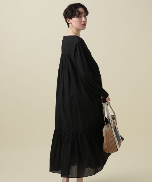 BAYFLOW（ベイフロー）の「【MW SUNRISE(エムダブリューサンライズ)】ボリュームスリーブワンピース（ワンピース・レディース・ブラック/ピンク・FREE）」の15枚目の写真