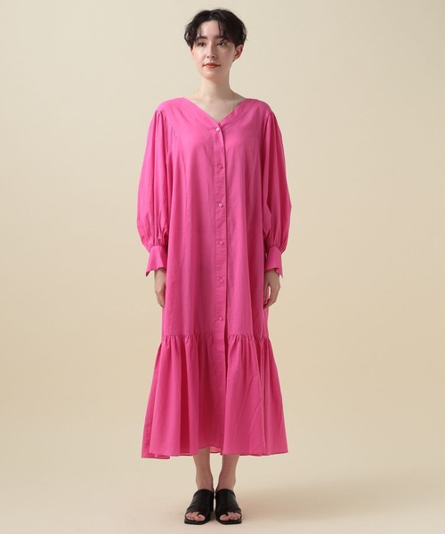 BAYFLOW（ベイフロー）の「【MW SUNRISE(エムダブリューサンライズ)】ボリュームスリーブワンピース（ワンピース・レディース・ブラック/ピンク・FREE）」の11枚目の写真