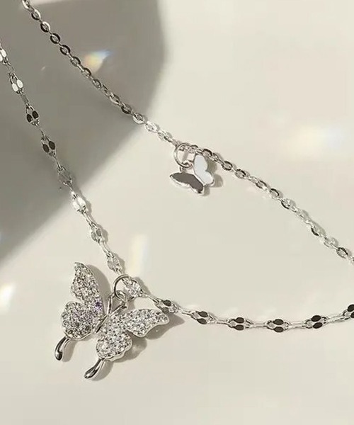 meJane（ミージェーン）の「バタフライモチーフレイヤーネックレス【ZOZOTOWN限定】（ネックレス・レディース・シルバー・FREE）」の5枚目の写真