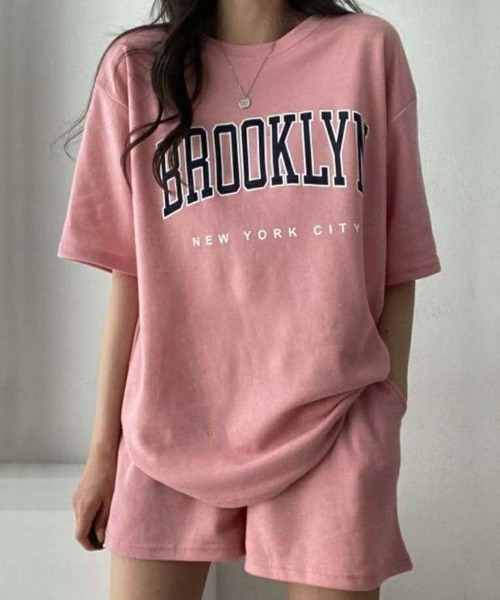 Dalfwin（ダールフィン）の「韓国ファッションBROOKLYNロゴスウェット上下セットアップルームウェア（ルームウェア/パジャマ・レディース・ライトブルー/ブラック/ピンク/イエロー/グレー系その他3/ブラック系その他3/ブルー系その他3・FREE/フリー）」の7枚目の写真