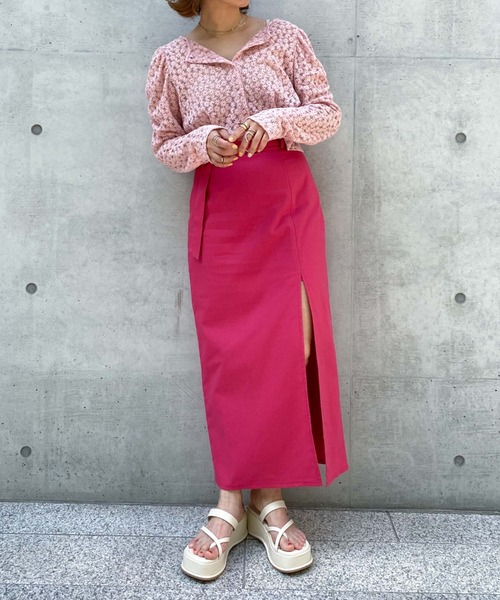 archives（アルシーヴ）の「ベルト付きスリットロングスカパン（スカート・レディース・ブラック/ピンク/グリーン/アイボリー・MEDIUM）」の15枚目の写真