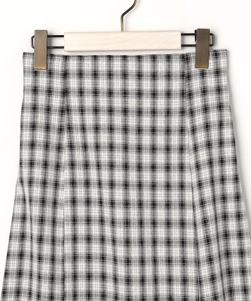 179/WG（イチナナキュウダブルジー）の「ハイウエストマーメイドスカート（スカート・レディース・ブルー/ベージュ系1/ブラック系1/イエロー・MEDIUM）」の10枚目の写真