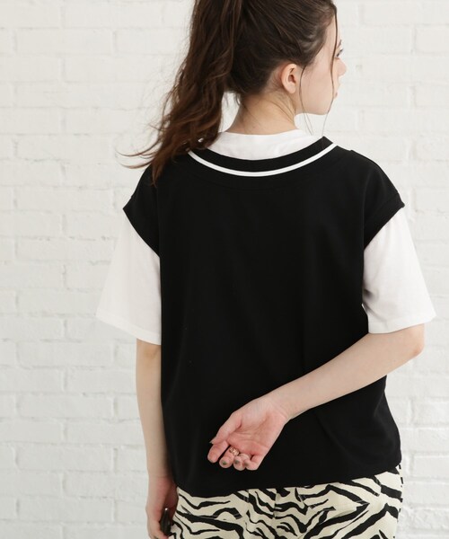 Cutie Blonde（キューティーブロンド）の「◆【S-L】Vネックフェイクレイヤードプルオーバー（Tシャツ/カットソー・レディース・ブラック/サンドベージュ/ピンク系・01/02/03）」の14枚目の写真