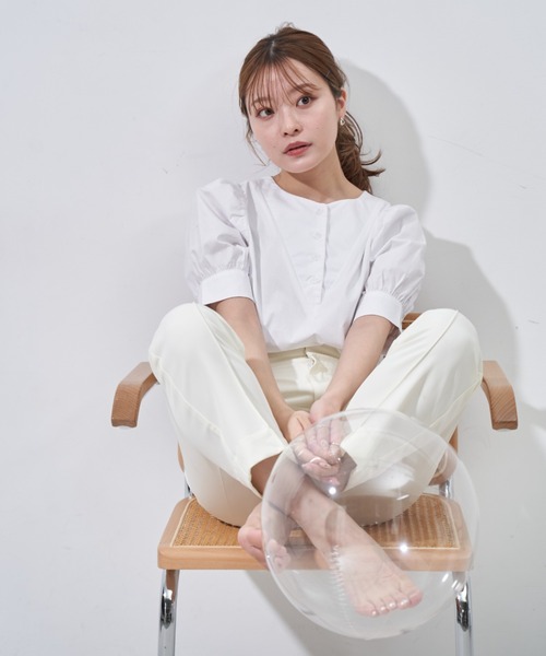 VANNIE U(ヴァニーユー)の「パワショルヨークブラウス(Tシャツ/カットソー・レディース・ホワイト/ベージュ・FREE)」の6枚目の写真