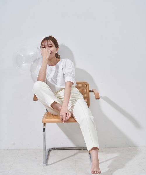 VANNIE U(ヴァニーユー)の「パワショルヨークブラウス(Tシャツ/カットソー・レディース・ホワイト/ベージュ・FREE)」の15枚目の写真