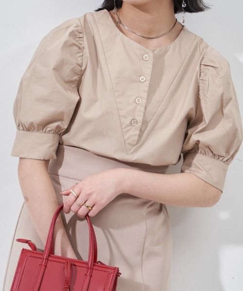 VANNIE U(ヴァニーユー)の「パワショルヨークブラウス(Tシャツ/カットソー・レディース・ホワイト/ベージュ・FREE)」の16枚目の写真