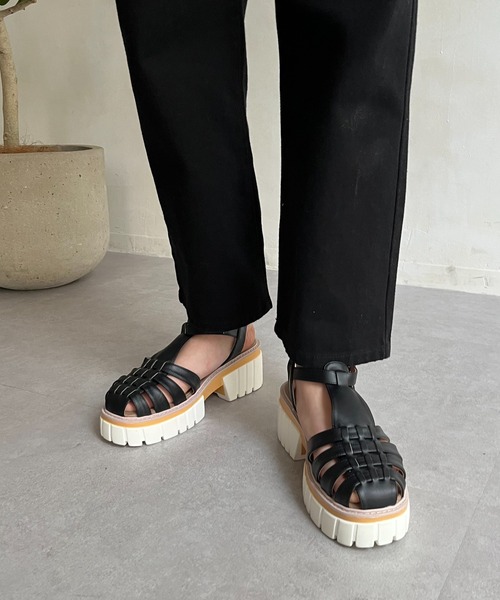 prose verse(プロズヴェール)の「厚底グルカサンダル(サンダル・レディース・ホワイト/ブラック・XL/MEDIUM/LARGE/SMALL)」の3枚目の写真
