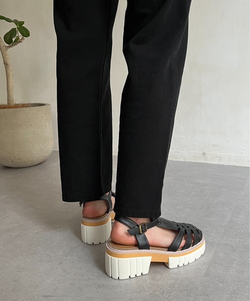 prose verse(プロズヴェール)の「厚底グルカサンダル(サンダル・レディース・ホワイト/ブラック・XL/MEDIUM/LARGE/SMALL)」の5枚目の写真
