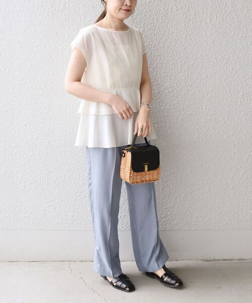 SHIPS(シップス)の「*〈手洗い可能〉2WAYリネンミックスペプラムブラウス◆(シャツ/ブラウス・レディース・ブラック/ネイビー/レッド/オフホワイト/イエロー系・ONE SIZE)」の18枚目の写真
