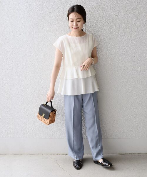 SHIPS(シップス)の「*〈手洗い可能〉2WAYリネンミックスペプラムブラウス◆(シャツ/ブラウス・レディース・ブラック/ネイビー/レッド/オフホワイト/イエロー系・ONE SIZE)」の19枚目の写真