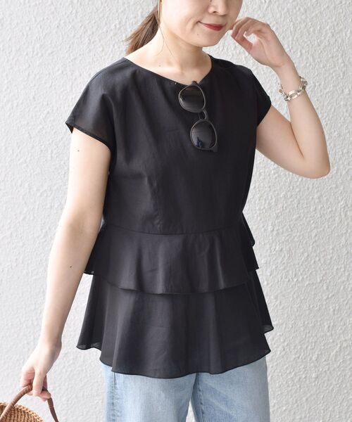 SHIPS(シップス)の「*〈手洗い可能〉2WAYリネンミックスペプラムブラウス◆(シャツ/ブラウス・レディース・ブラック/ネイビー/レッド/オフホワイト/イエロー系・ONE SIZE)」の22枚目の写真
