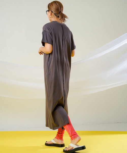 bohmal(ボマール)の「配色メローシアーレギンスパンツ(レギンス/スパッツ・レディース・ブラック/パープル/ライム/アイボリー/ピンク・FREE)」の21枚目の写真