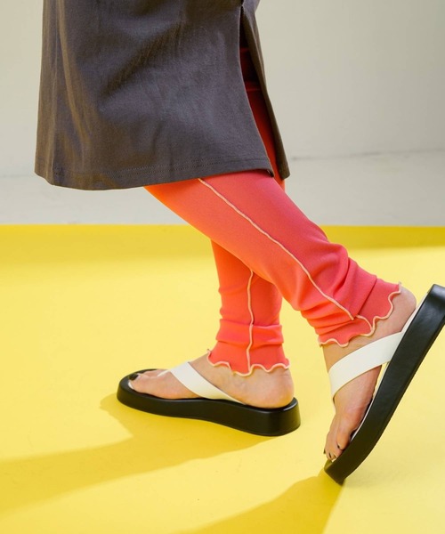 bohmal(ボマール)の「配色メローシアーレギンスパンツ(レギンス/スパッツ・レディース・ブラック/パープル/ライム/アイボリー/ピンク・FREE)」の19枚目の写真