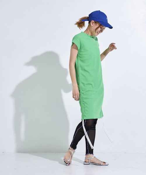 bohmal(ボマール)の「配色メローシアーレギンスパンツ(レギンス/スパッツ・レディース・ブラック/パープル/ライム/アイボリー/ピンク・FREE)」の14枚目の写真