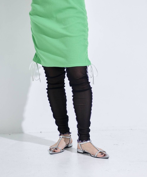 bohmal(ボマール)の「配色メローシアーレギンスパンツ(レギンス/スパッツ・レディース・ブラック/パープル/ライム/アイボリー/ピンク・FREE)」の12枚目の写真