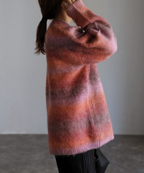 sakishimatokyo(サキシマトーキョー)の「グラデーションニット(ニット/セーター・レディース・ブラック/パープル/ピンク/グリーン/イエロー・FREE)」の15枚目の写真