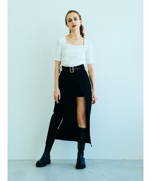 ENVYM（アンビー）の「スリットロングポンチＳＫ（スカート・レディース・ブラック/カーキ・FREE）」の16枚目の写真