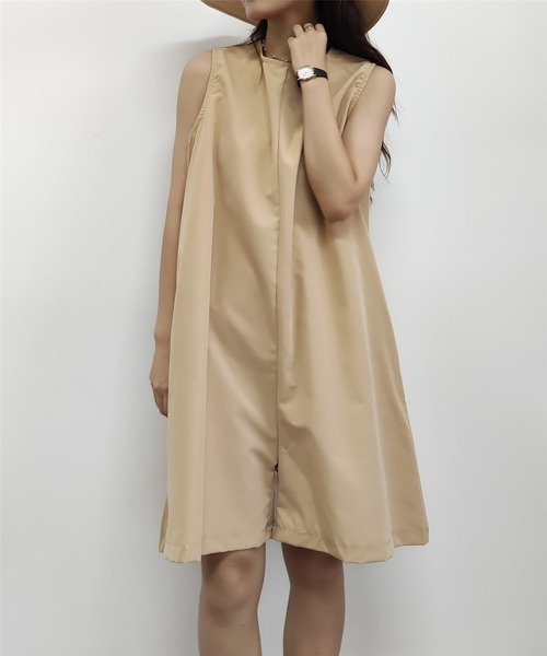 MAISON DE THERESE（メゾン ド テレーズ）の「ルーズシルエット ノースリオールインワン ジャンパースカート つなぎ/オールインワン パンツドレス ワンピース（つなぎ/オールインワン・レディース・ブラック/ベージュ・M）」の7枚目の写真