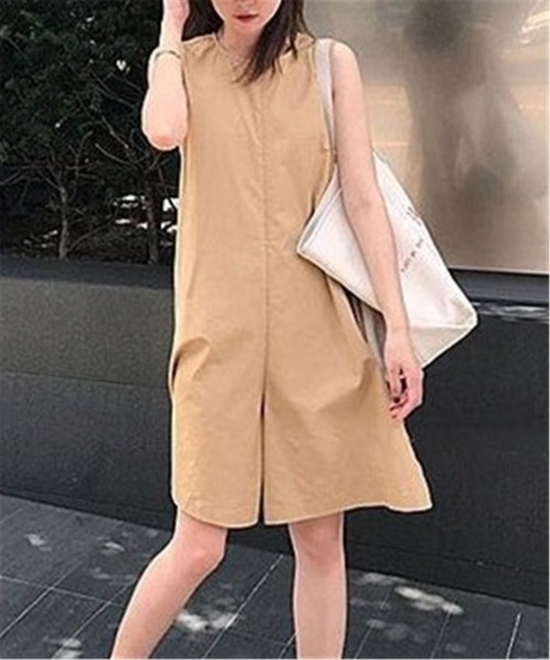 MAISON DE THERESE（メゾン ド テレーズ）の「ルーズシルエット ノースリオールインワン ジャンパースカート つなぎ/オールインワン パンツドレス ワンピース（つなぎ/オールインワン・レディース・ブラック/ベージュ・M）」の9枚目の写真