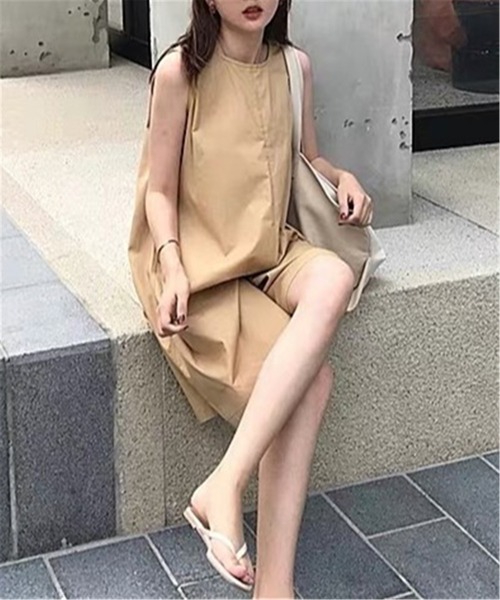 MAISON DE THERESE（メゾン ド テレーズ）の「ルーズシルエット ノースリオールインワン ジャンパースカート つなぎ/オールインワン パンツドレス ワンピース（つなぎ/オールインワン・レディース・ブラック/ベージュ・M）」の14枚目の写真