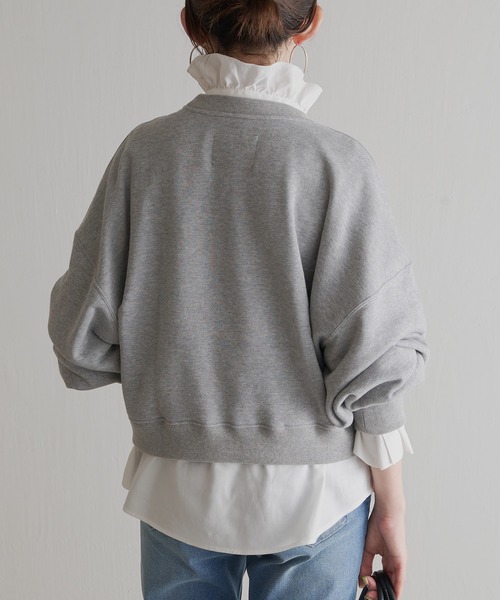 COLLAGE GALLARDAGALANTE（コラージュガリャルダガランテ）の「1枚で主役級/レイヤードでも映える/ハイネックフリルシャツ/手洗い可（シャツ/ブラウス・レディース・ホワイト/イエロー・FREE）」の15枚目の写真