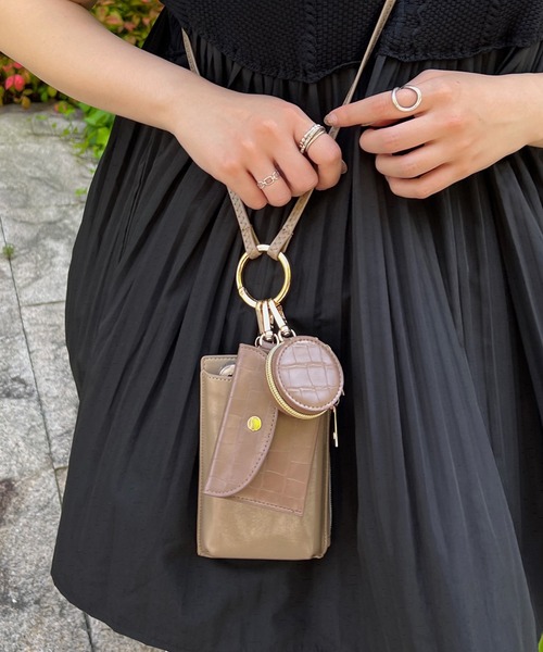 DouDou（ドゥドゥ）の「マルチスマホショルダー 22AW（ショルダーバッグ・レディース・ブラック/ライトグレー/ダークブラウン/グレイッシュベージュ・FREE）」の11枚目の写真