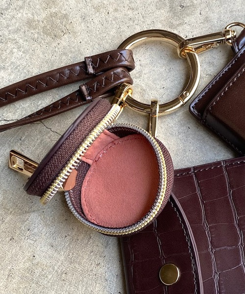 DouDou（ドゥドゥ）の「マルチスマホショルダー 22AW（ショルダー