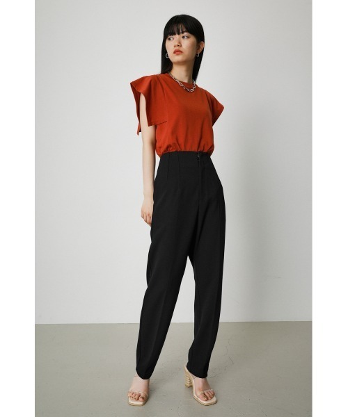AZUL by moussy（アズールバイマウジー）の「H/W DARTS TAPERED PANTS/ハイウェストテーパードパンツ（その他パンツ・レディース・ダークブルー/ダークオレンジ/ライトブラウン/ブラック/ライトベージュ・SMALL/MEDIUM）」の17枚目の写真
