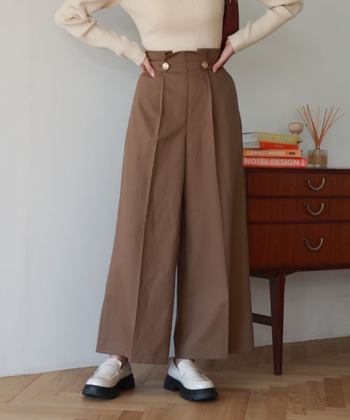 archives(アルシーヴ)の「サイドタブタックワイドパンツ(その他パンツ・レディース・アイボリー/モカ/ダークブルー・MEDIUM)」の15枚目の写真