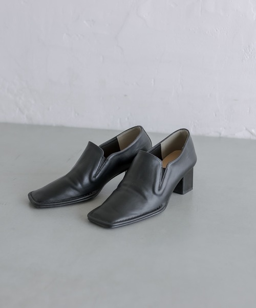 mystic(ミスティック)の「スクエアローファー(ローファー・レディース・ブラック/オフホワイト・38/36/37)」の3枚目の写真