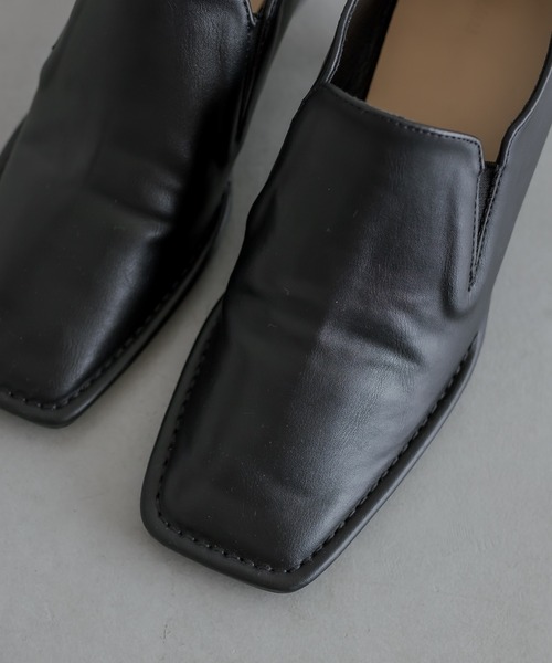 mystic(ミスティック)の「スクエアローファー(ローファー・レディース・ブラック/オフホワイト・38/36/37)」の7枚目の写真