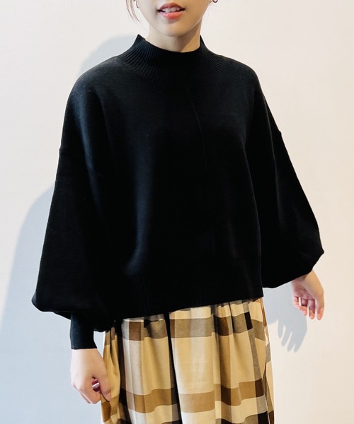 one way（ワンウェイ）の「モックネック総針ニット（ニット/セーター・レディース・ライトグリーン/ライトブルー/ホワイト/ブラック/ライトピンク/イエロー・FREE）」の2枚目の写真