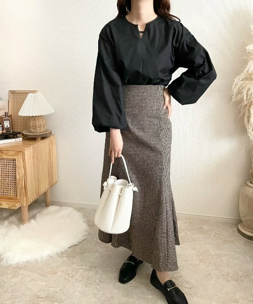 ECRIRE（エクリール）の「【TOMOコラボ】レイヤードレースブラウス（シャツ/ブラウス・レディース・ブラック/ベージュ/オフホワイト・M/L）」の8枚目の写真