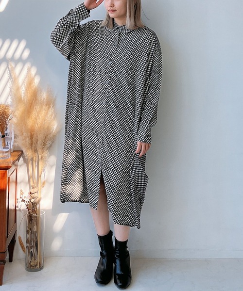 AS KNOW AS plus（アズノゥアズプラス）の「♪異素材合わせてシャツワンピース（シャツワンピース・レディース・ブラック系その他/ブラック系その他2/ネイビー系/オレンジ系その他/ミント/ブラウン系その他/ネイビー系1/ブラウン/チャコールグレー/ネイビー系2/グリーン系/ブラック系その他3/ネイビー系3/ブルー系/ホワイト系/ネイビー系4/ブラック系/グリーン系1/ブラック系1/ブラウン系その他3/ブラウン系その他2/ベージュ系その他/カーキ系/グレー系/ブラック系4/オレンジ系その他2/グレー系1/ネイビー系5/ブルー系3/カーキ系3/ブラック系3/ベージュ系その他6/ブラック系6/レッド系6/カーキ系6/グレー系その他6/ブルー系その他/ネイビー系6/ブルー系2/グリーン系2/ベージュ系2/ブラック系2/カーキ系7/ネイビー系7/ベージュ系その他7/ネイビー系8/ブラウン系その他4/グレー系2/ネイビー系9/カーキ系8/グレー系3/マルチ/ブルー系5/グレー系その他5/ブラック系その他5/ホワイト系その他5/ブラック系5/ブルー系その他5・FREE）」の12枚目の写真