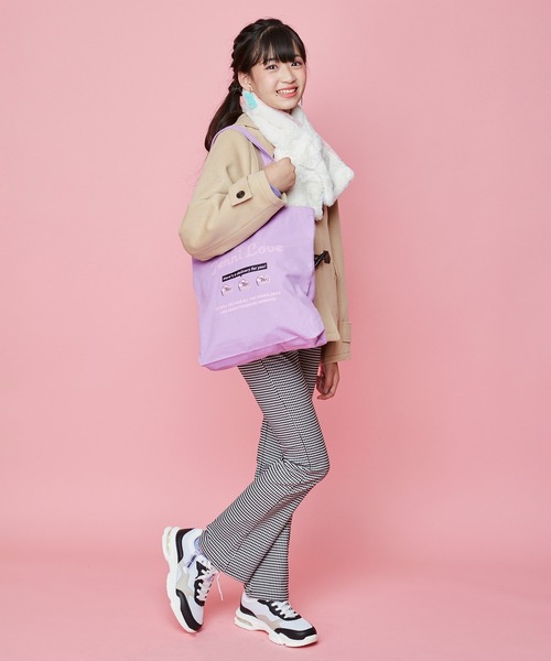 JENNI love(ジェニィラブ)の「メルトンダッフルコート(ダッフルコート・キッズ・ベージュ/サックスブルー/ネイビー・140cm/160cm/130cm/150cm)」の7枚目の写真