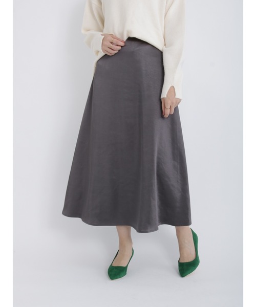 Te chichi（テチチ）の「サテンロングセミフレアスカート（スカート・レディース・ブルー/シルバーグレー/チャコール・ﾌﾘ-）」の3枚目の写真