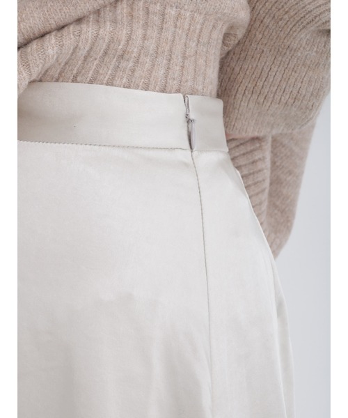 Te chichi（テチチ）の「サテンロングセミフレアスカート（スカート・レディース・ブルー/シルバーグレー/チャコール・ﾌﾘ-）」の5枚目の写真