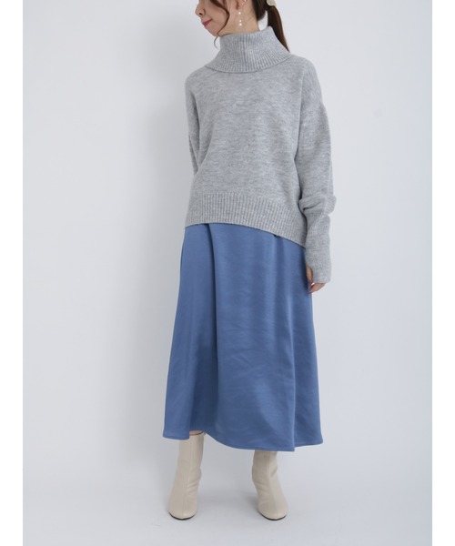 Te chichi（テチチ）の「サテンロングセミフレアスカート（スカート・レディース・ブルー/シルバーグレー/チャコール・ﾌﾘ-）」の12枚目の写真