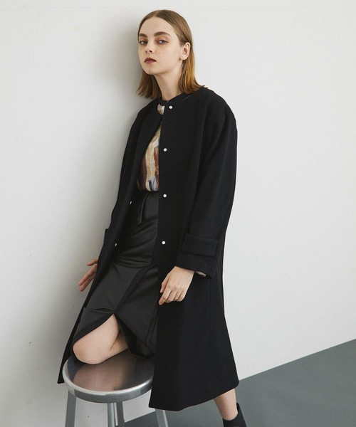 ノーカラーコート