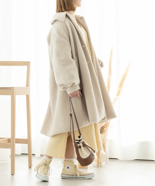 SLURR（スラ―）の「プードル風ボアフレアコート（その他アウター・レディース・ベージュ/モカ/アイボリー・FREE）」の22枚目の写真