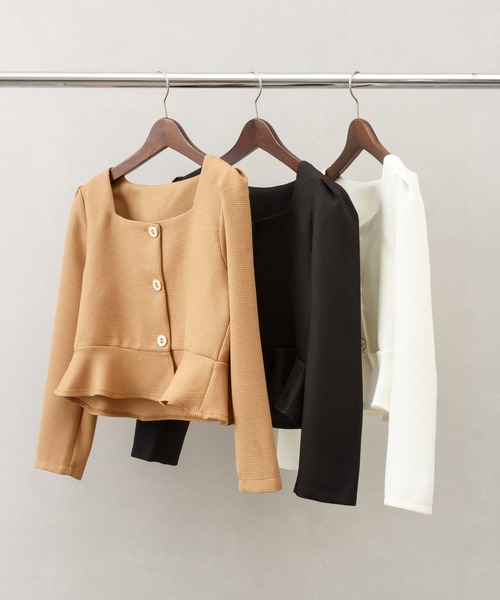 SpRay（スプレイ）の「ペプラムスクエアネック（シャツ/ブラウス・レディース・ブラック/アイボリー/ベージュ・FREE）」の5枚目の写真