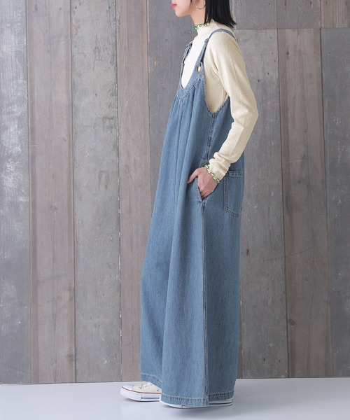 osharewalker（オシャレウォーカー）の「【廃盤】『ハトメデザインワイドデニムサロペット』（サロペット/オーバーオール・レディース・ブルー/インディゴブルー・2/1）」の4枚目の写真