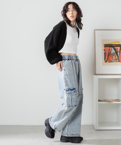 WEGO（ウィゴー）の「WEGO/デニムイージーワイドカーゴパンツ（デニムパンツ・レディース・コバルトブルー/ブラック系その他・FREE）」の13枚目の写真