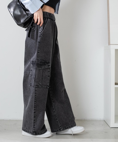 WEGO（ウィゴー）の「WEGO/デニムイージーワイドカーゴパンツ（デニムパンツ・レディース・コバルトブルー/ブラック系その他・FREE）」の15枚目の写真