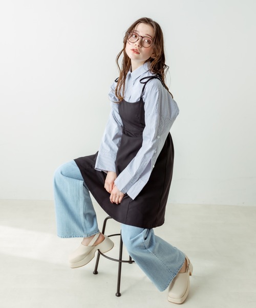 OLIVE des OLIVE（オリーブデオリーブ）の「【WEB限定】マントスリーブビッグシャツ（シャツ/ブラウス・レディース・ミント/グレイッシュベージュ/ライトグレー/オフホワイト/イエロー・FREE）」の22枚目の写真